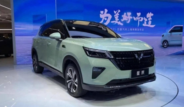 五菱星辰suv2021款多少钱 五菱星辰suv2021款6.98万元