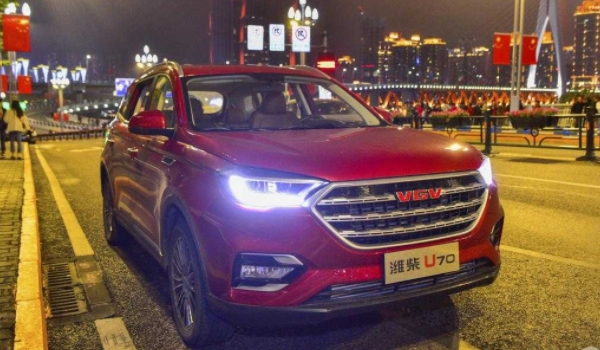 VGV U70的空调滤芯更换的时间 5000公里进行更换（保证使用效果）
