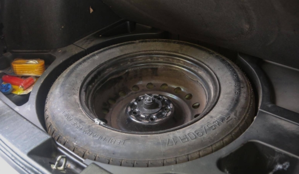 车辆的备胎都能拆卸吗 可以进行拆卸（不会影响车辆正常行驶）
