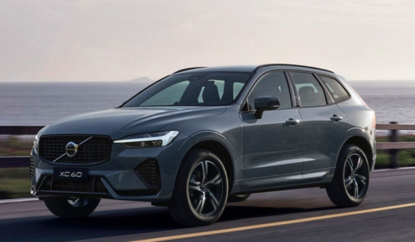 沃尔沃XC60的机油尺什么时候使用 2000公里检查一次（确定机油容量）