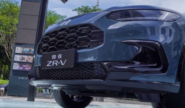 ZR-V 致在轮胎型号的作用 在更换轮胎时使用（保证车辆安全行驶）