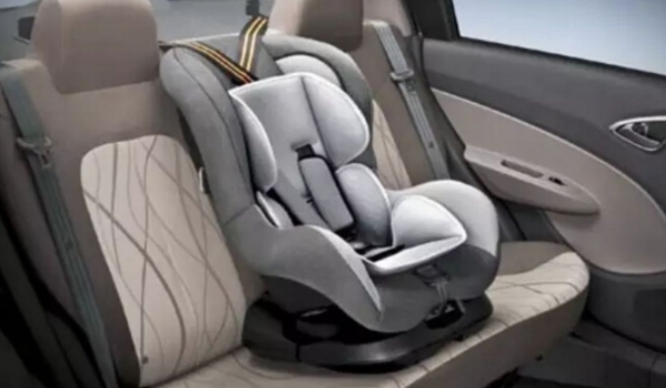 儿童安全座椅安装副驾驶可以吗 不可以安装到副驾驶（第2排座椅使用）