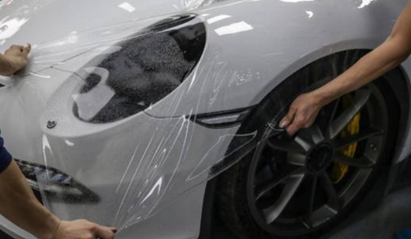 车衣粘贴是为了什么 有效的保护车辆原有车漆（增加保值率）