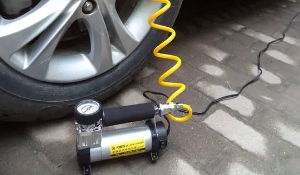 轮胎充气泵原车匹配吗 部分车型原车匹配（其他车辆需要购买）