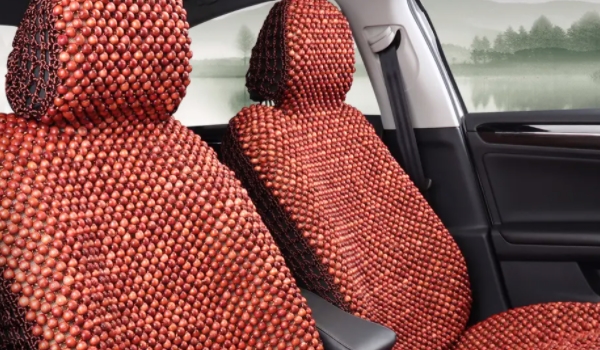 坐垫套购买要注意什么 注意车辆使用的座椅安全气囊（保证安全使用）
