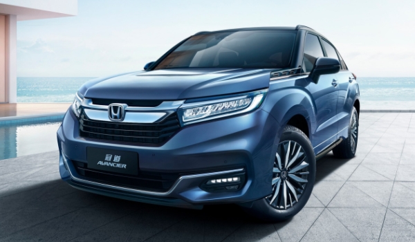 冠道的天窗冬天可以使用么 冬天不建议使用（特别是在北方冬季）