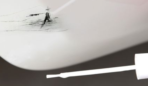 补漆笔使用的效果好吗 使用效果比较好（仅限于小面积的磕碰）