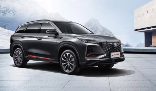 国产suv15-20万元关注的前三名的车型 坦克300/哈弗H6/长安CS75 PLUS可以选择