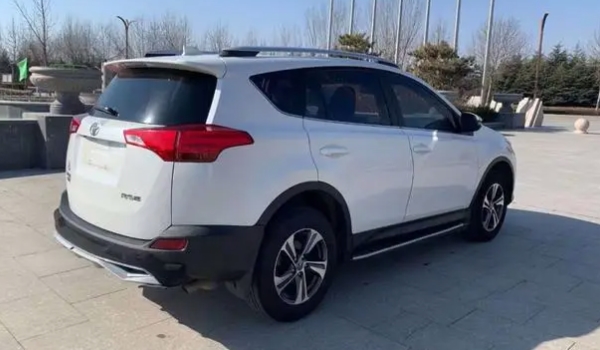 RAV4荣放轮胎型号的作用 替换轮胎时参考使用（效果很不错）