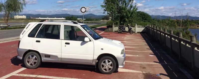 奥拓是什么牌子的车
