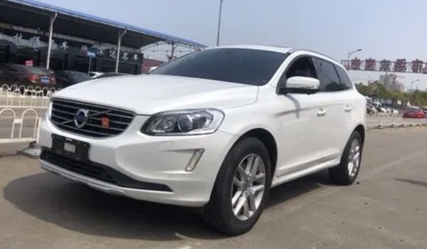 沃尔沃xc60变速箱的平顺性怎么样 平顺性很不错（8挡自动的变速箱）