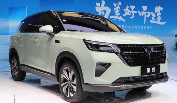 五菱星辰的发动机能满足使用么 满足日常使用（没有问题）