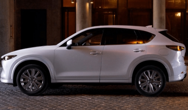 马自达CX-5的轮胎型号在那里 轮胎胎壁上（更换后需注意）