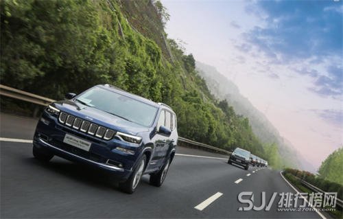 jeep指挥官2019款报价 起售价为25.98万元（落地价：29.2万）