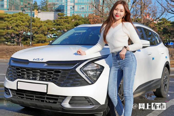 起亚全新KX5曝光！大幅加长-比丰田RAV4还大