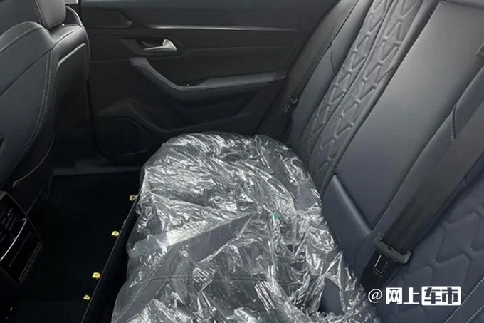 标致新508L八月上市！“撞脸”长安UNI-V 全系搭1.8T