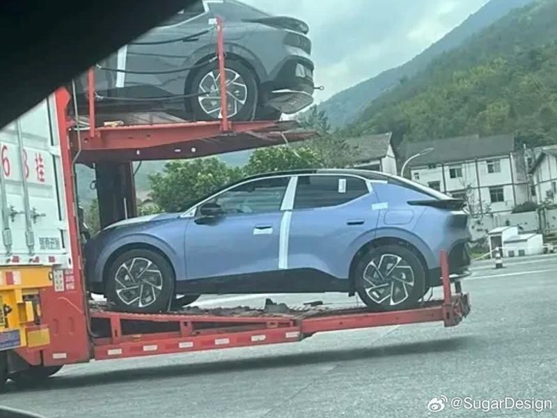 领克Z20谍照曝光 将于10月海外发布