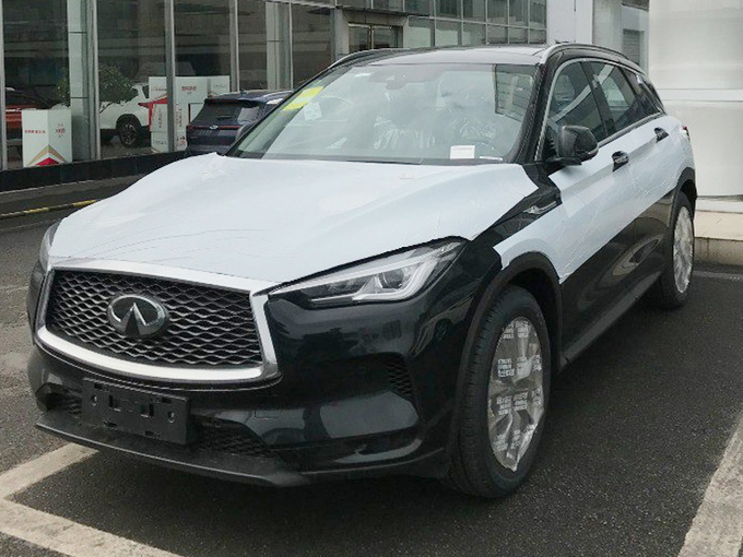 英菲尼迪新款QX50曝光 配置小幅升级4月上市